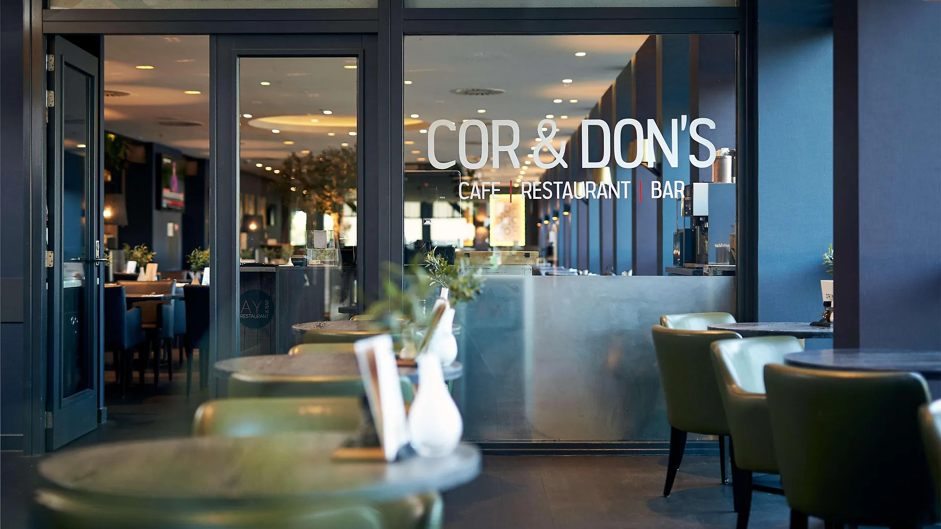 Corendon Amsterdam New-West, A Tribute Portfolio Hotel 4*,  Hollandia