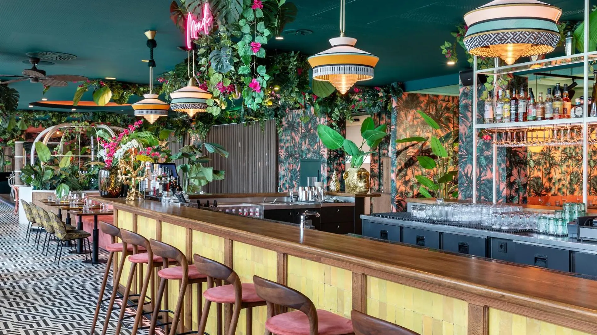 Corendon Amsterdam New-West, A Tribute Portfolio Hotel Hollandia