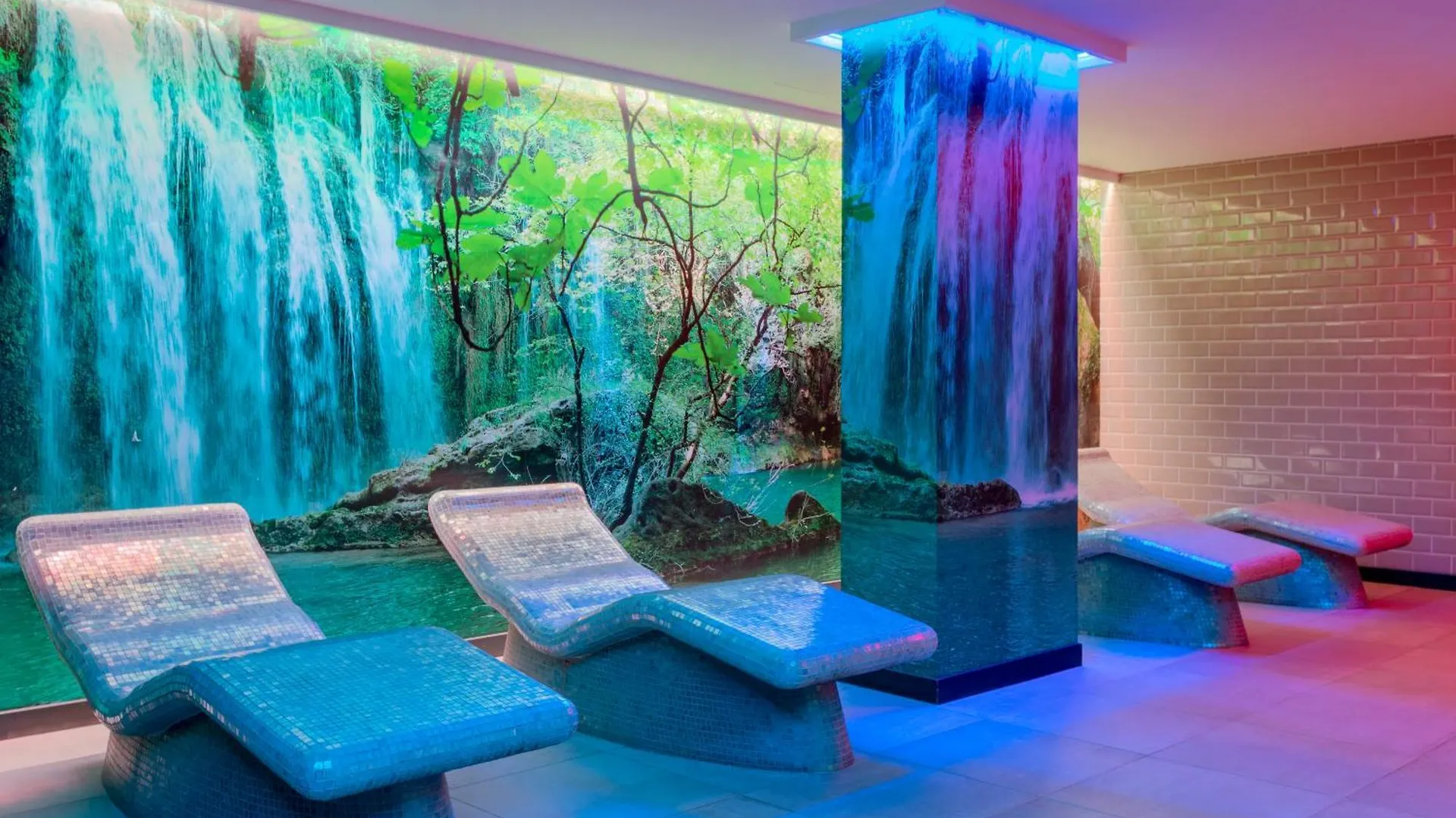 ****  Corendon Amsterdam New-West, A Tribute Portfolio Hotel Hollandia